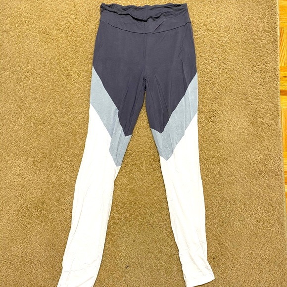 Workout colour block leggings - Picture 1 of 4